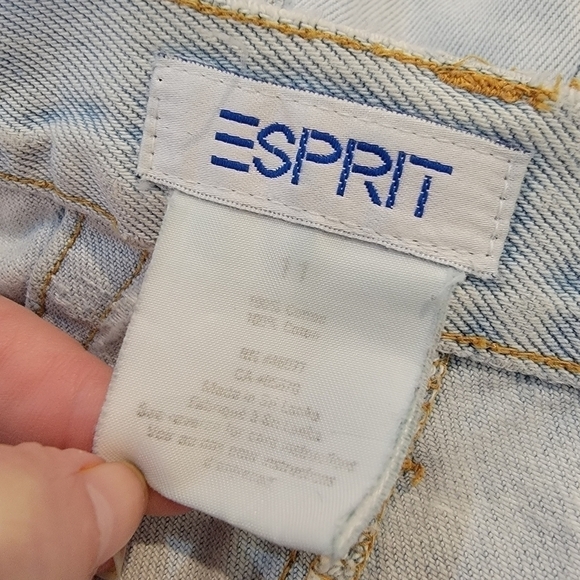 Vintage Cut-Off Esprit High Rise Shorts Mom Shorts Distressed Light was Size 11 - Picture 12 of 17